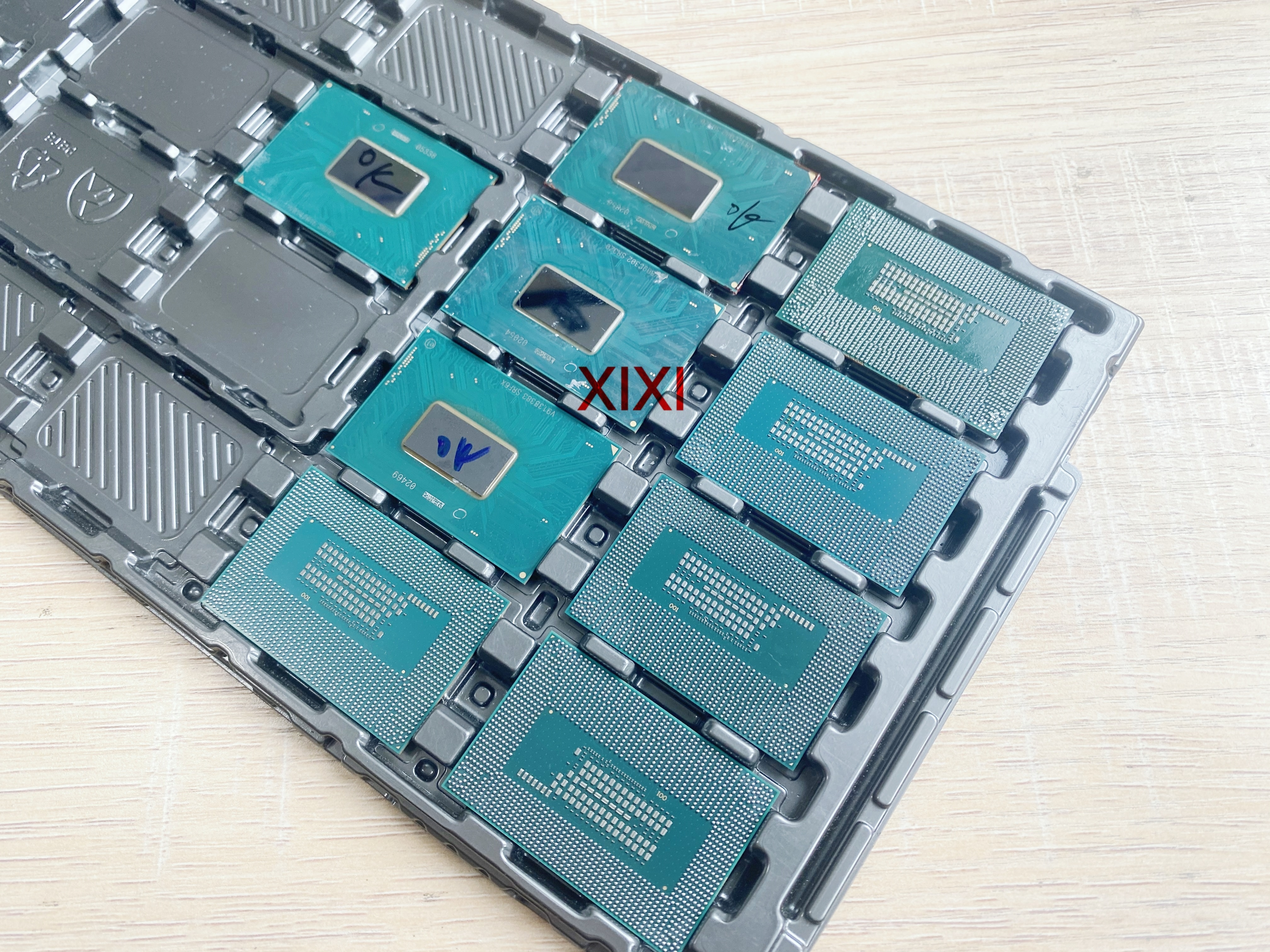 SRF6U  ھ μ I7-9750HQ CPU BGA chipest   ǰ DDR4 100%
